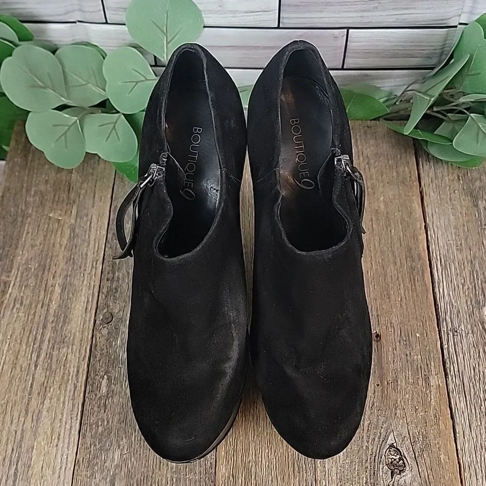 Boutique 9 suede platform heels Size 8.5